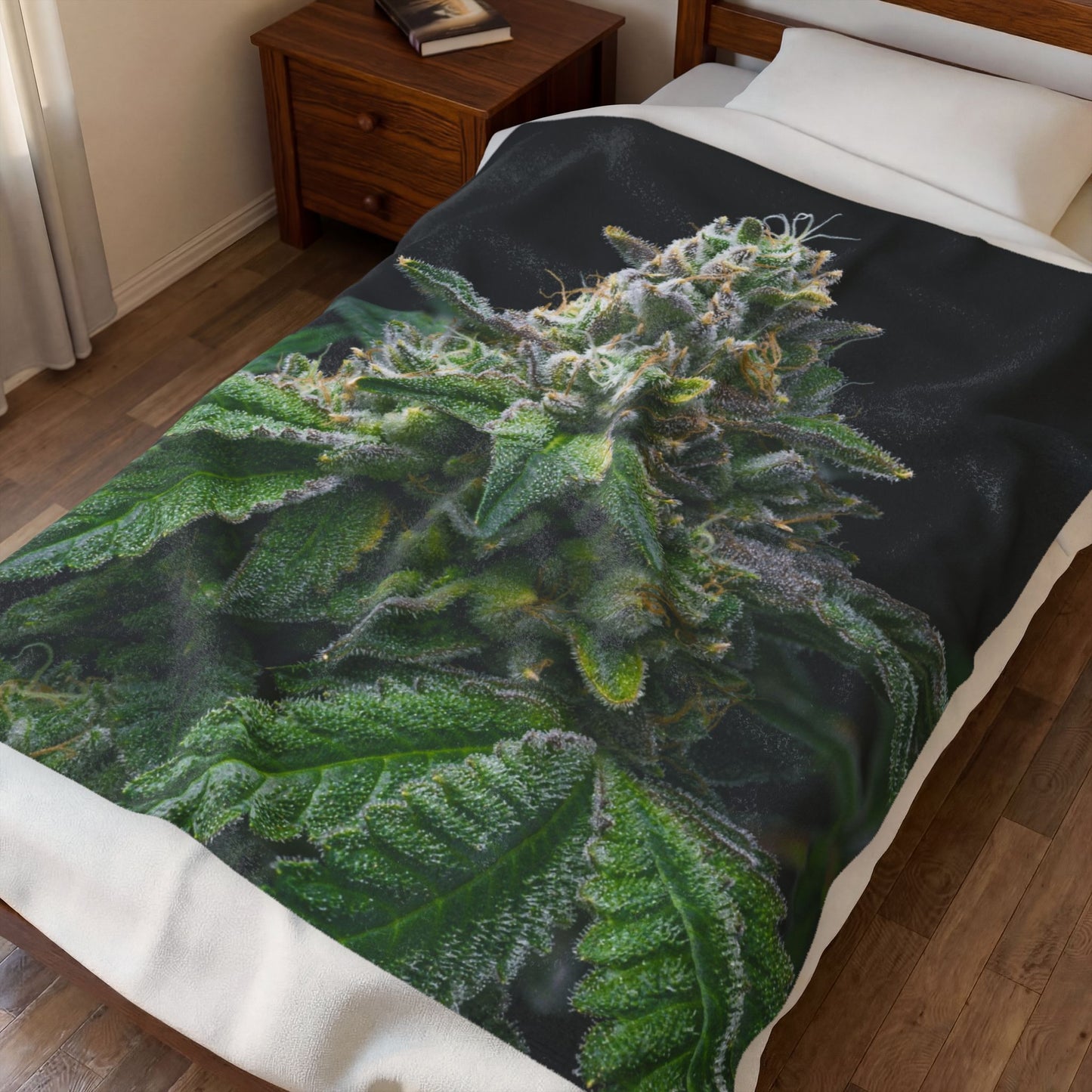 Cannabis Plant Velveteen Plush Blanket – Cozy Botanical Throw for Plant Enthusiasts and stoners